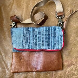 Vaalbara clutch or fanny with leather strap